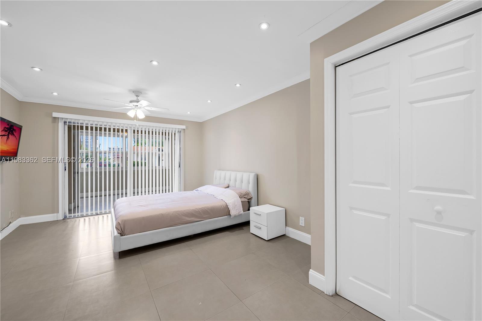 SECOND GULFSTREAM GARDEN - Residential Lease