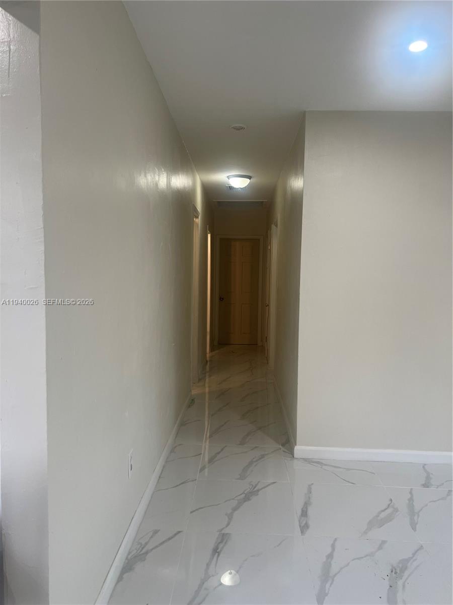 CASTILIAN COURT - Residential