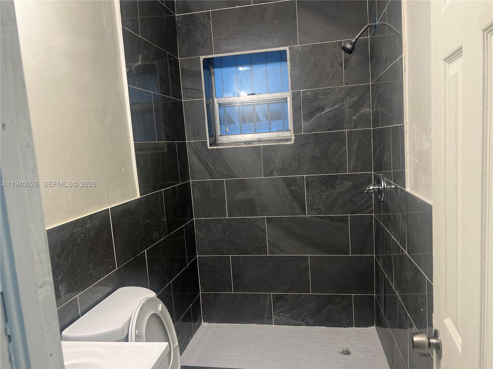 CASTILIAN COURT - Residential