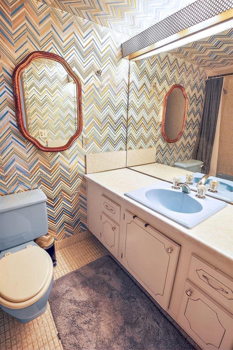 FAIRWAYS RIVIERA CONDO - Residential