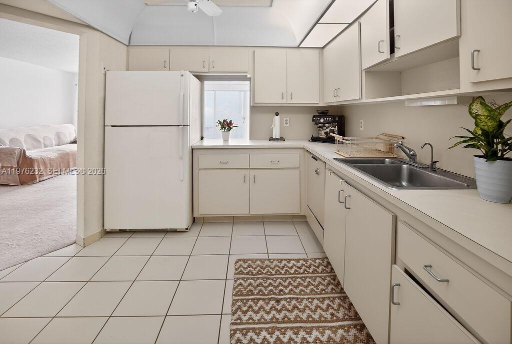 FAIRWAYS RIVIERA CONDO - Residential