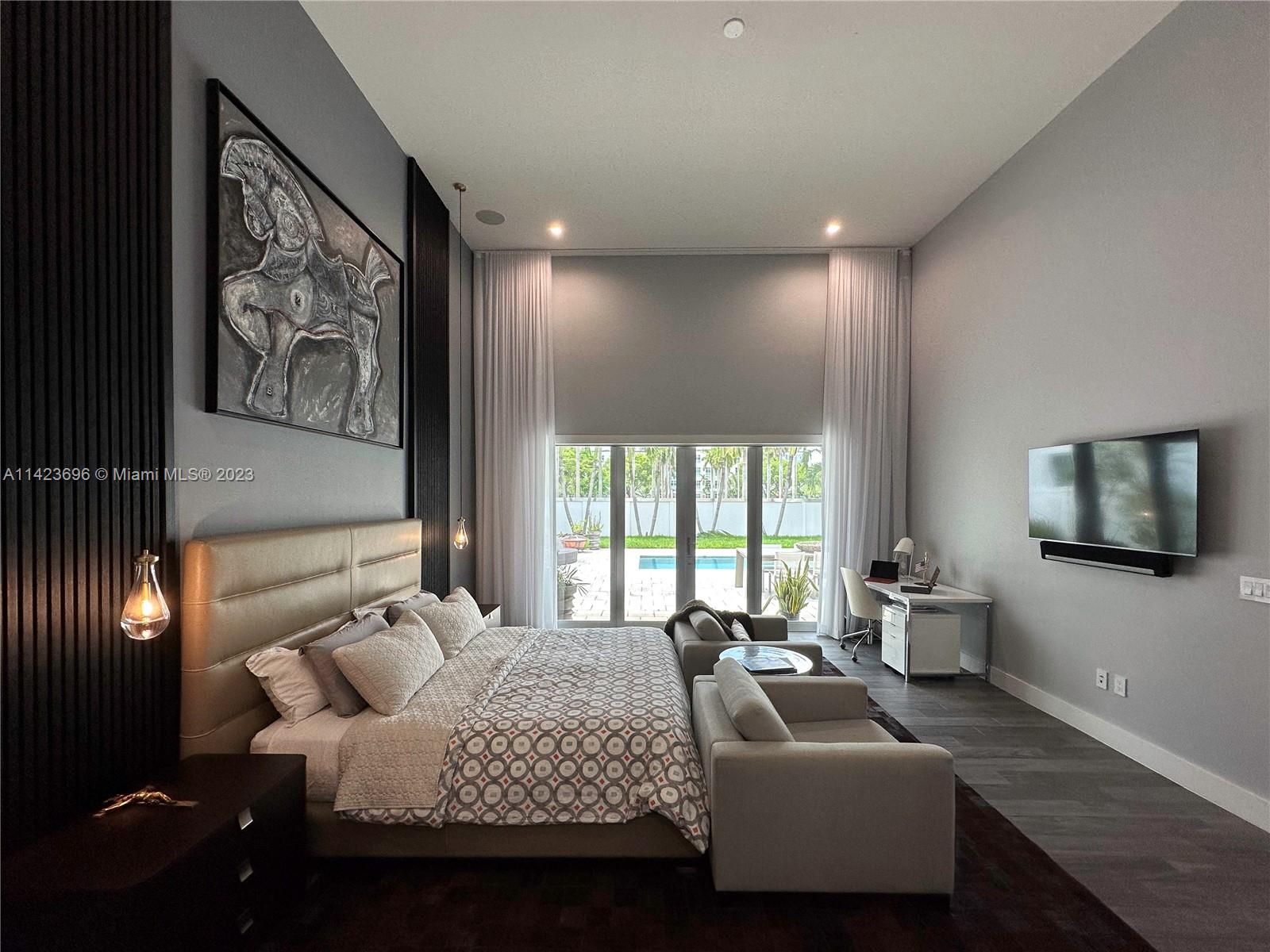 OASIS PARK SQUARE AT DORA - Residential