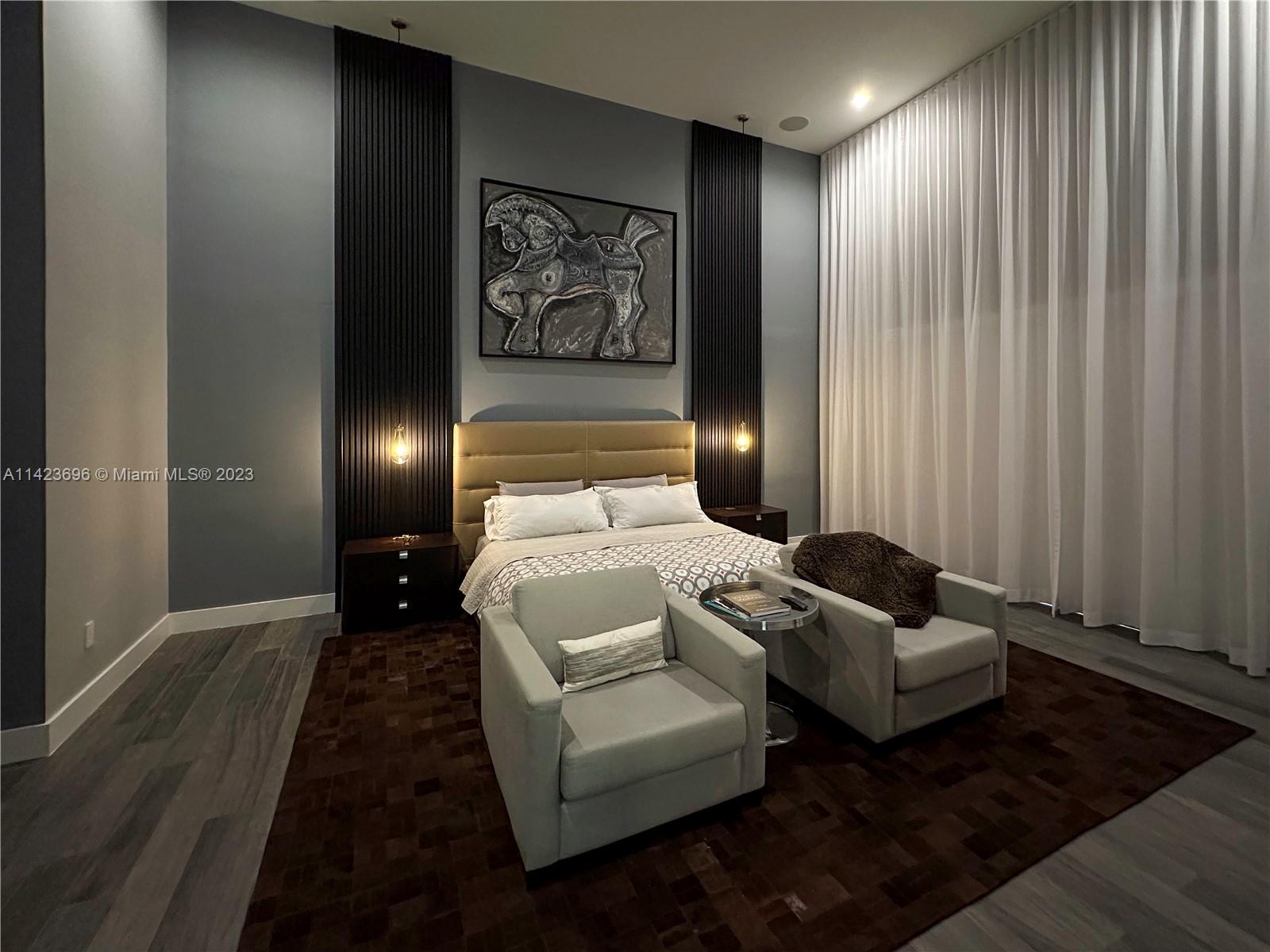 OASIS PARK SQUARE AT DORA - Residential