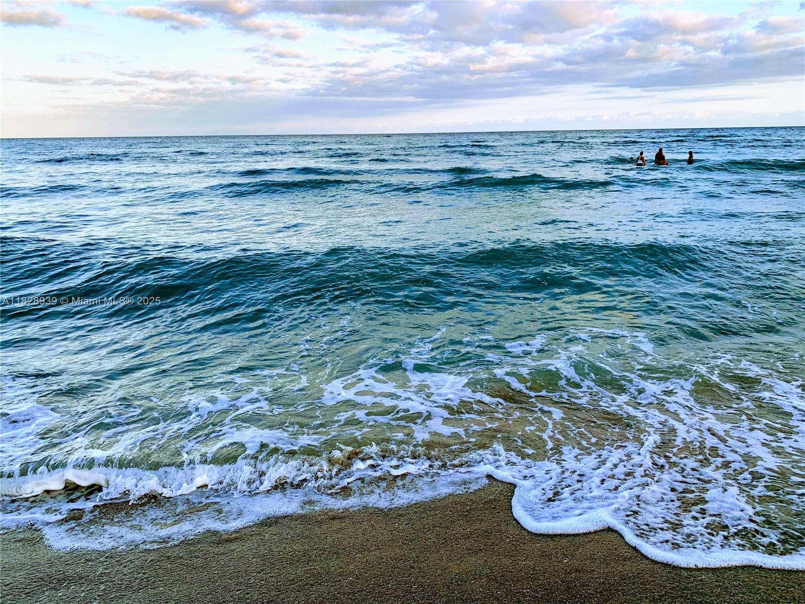 PARKER PLAZA CONDO ESTATE - Residential