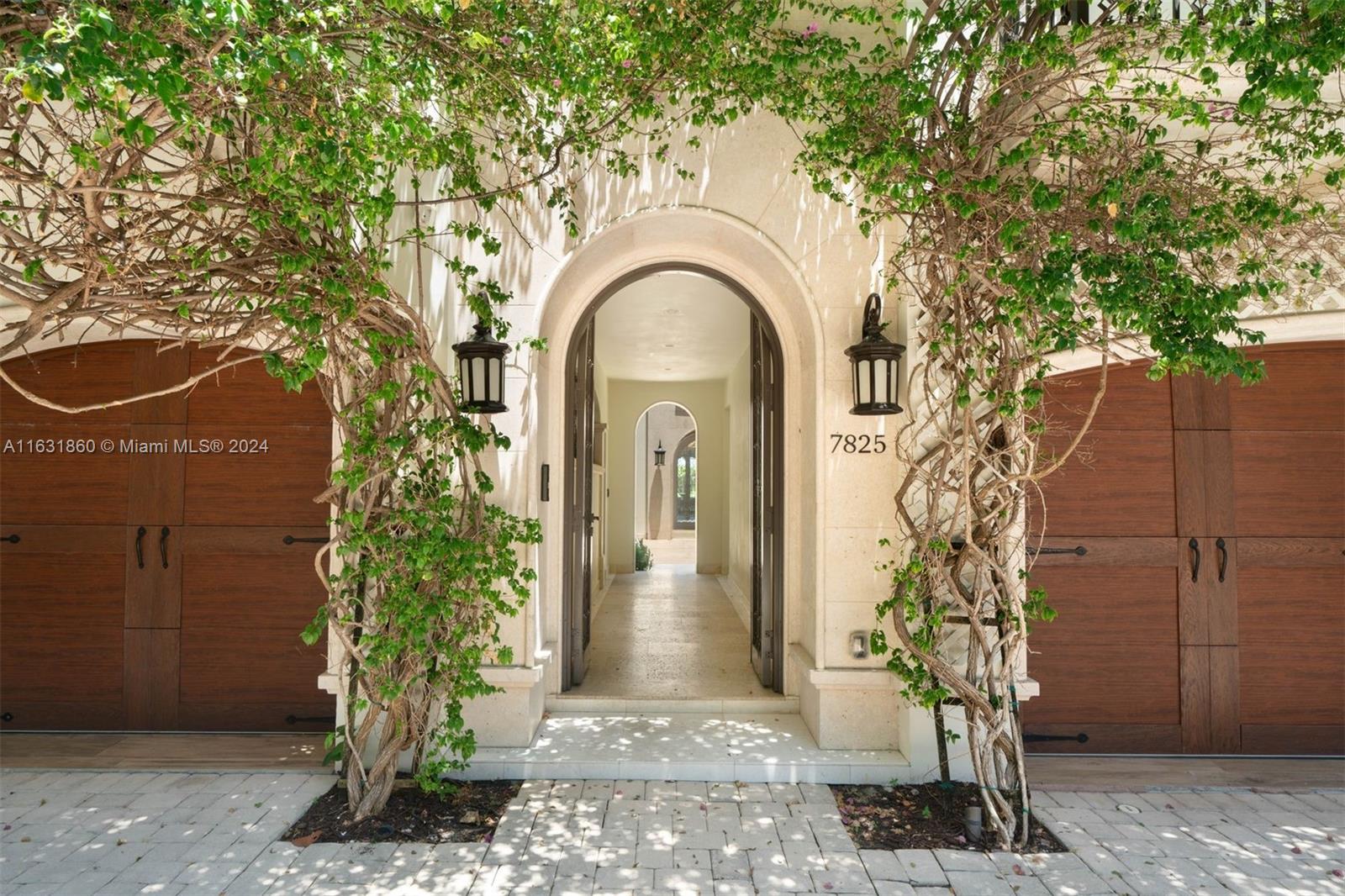 ALTOS DEL MAR NO 1 - Residential