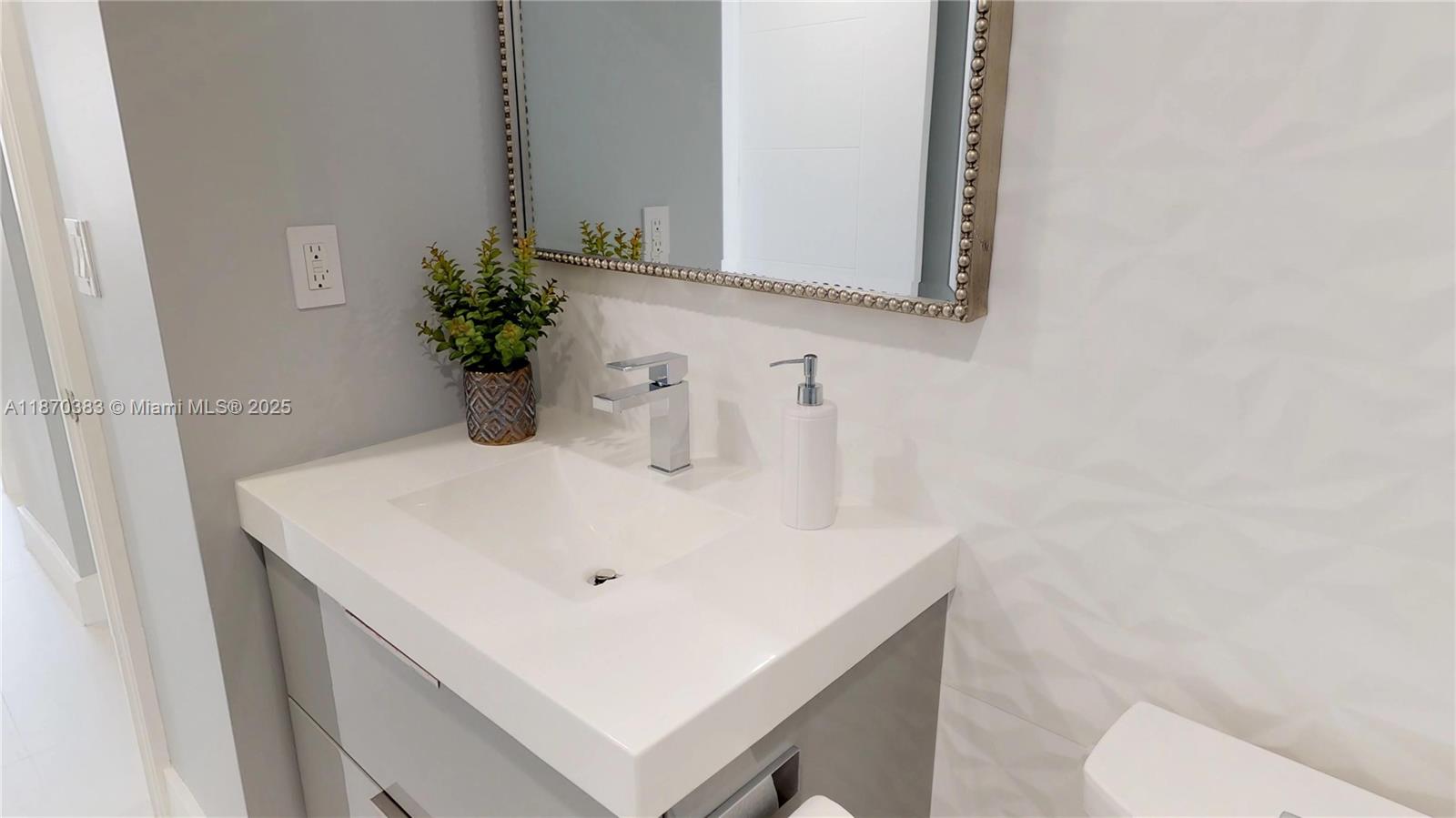 THE PAVILION CONDO - Residential Lease