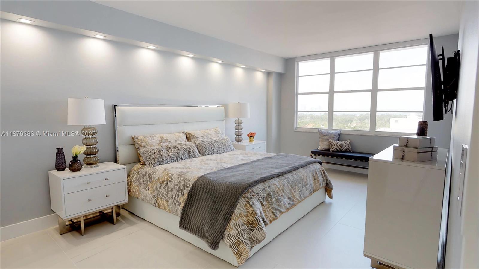 THE PAVILION CONDO - Residential Lease