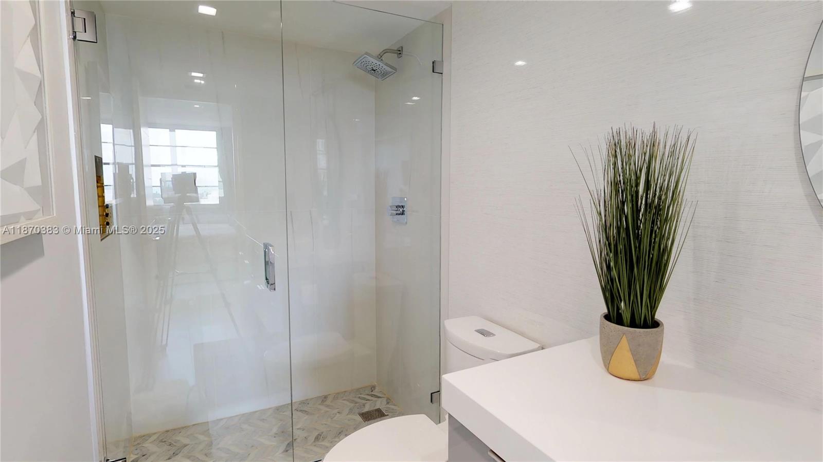 THE PAVILION CONDO - Residential Lease