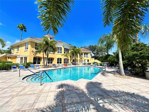 5050 Fairways Cir E208 Vero Beach FL 32967