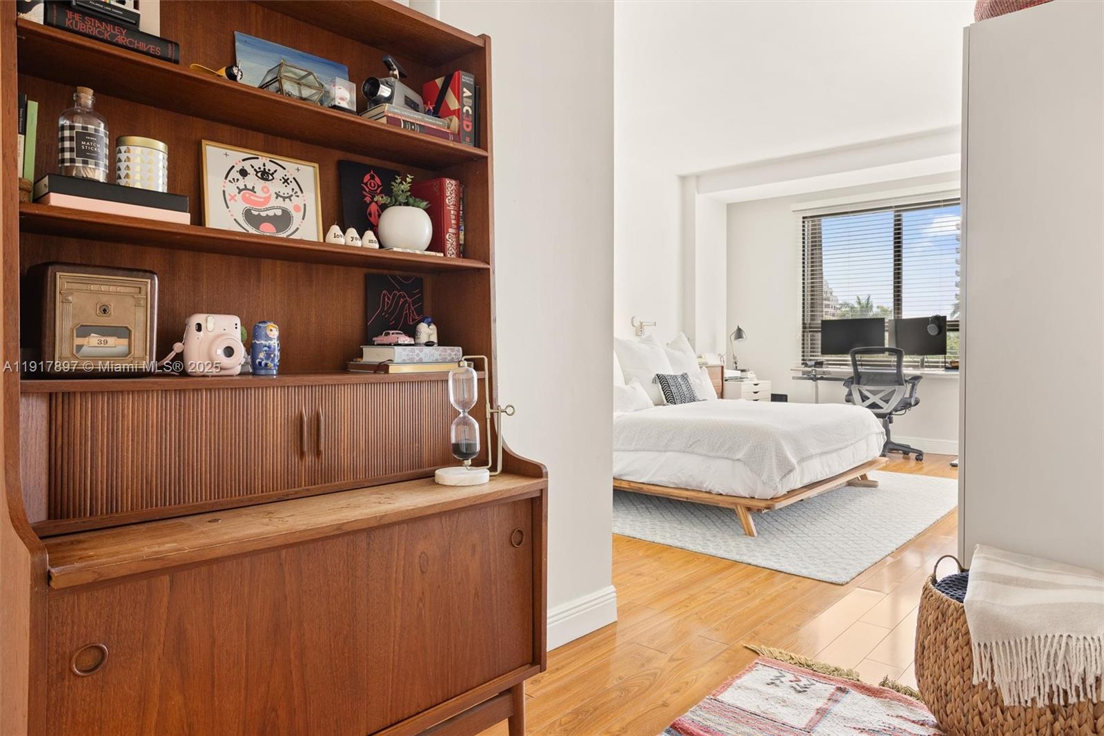 THE EMERALDBAY @ KEY COLO - Residential