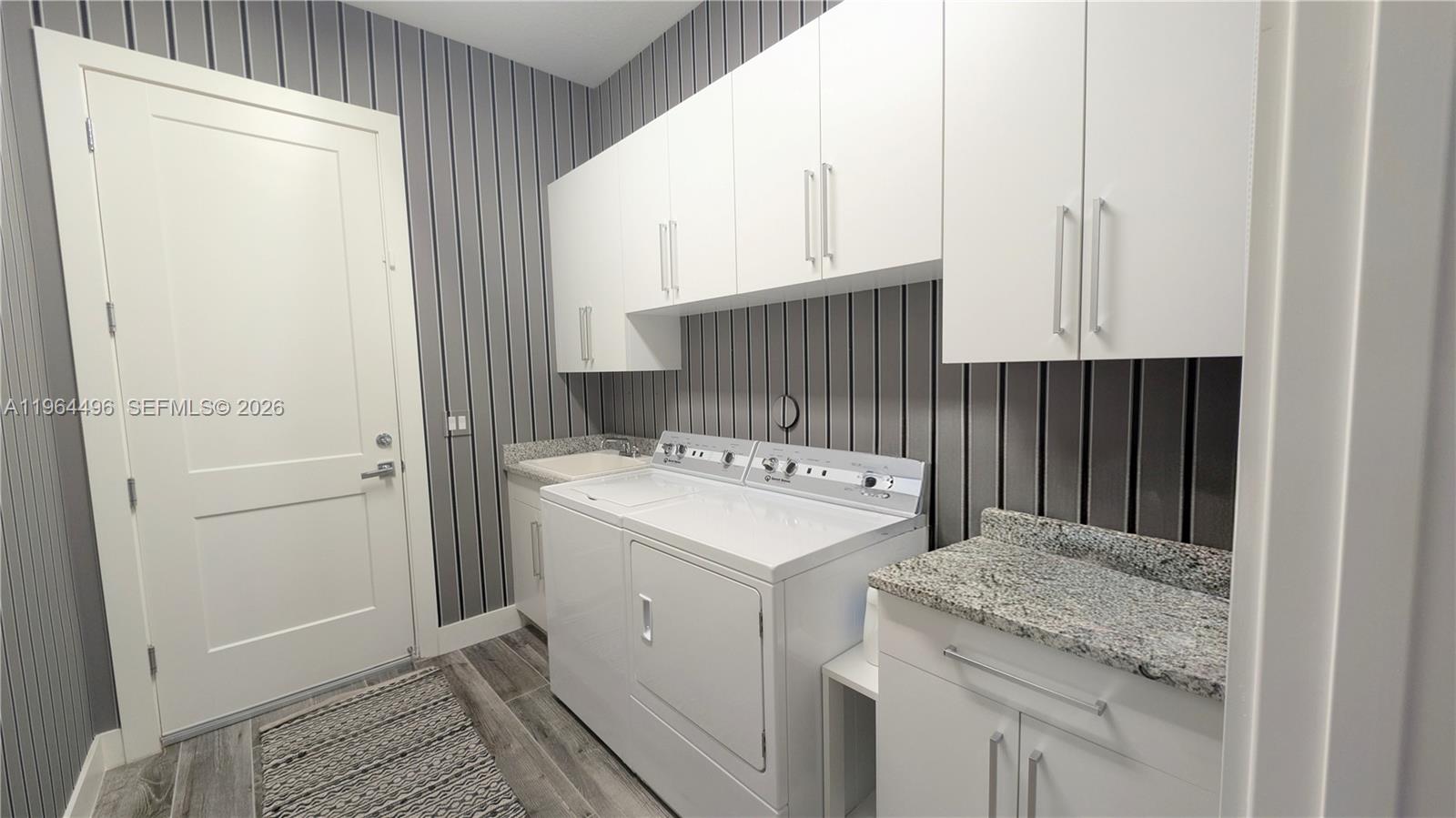 BANYAN CAY RESORT COMMUNI - Residential