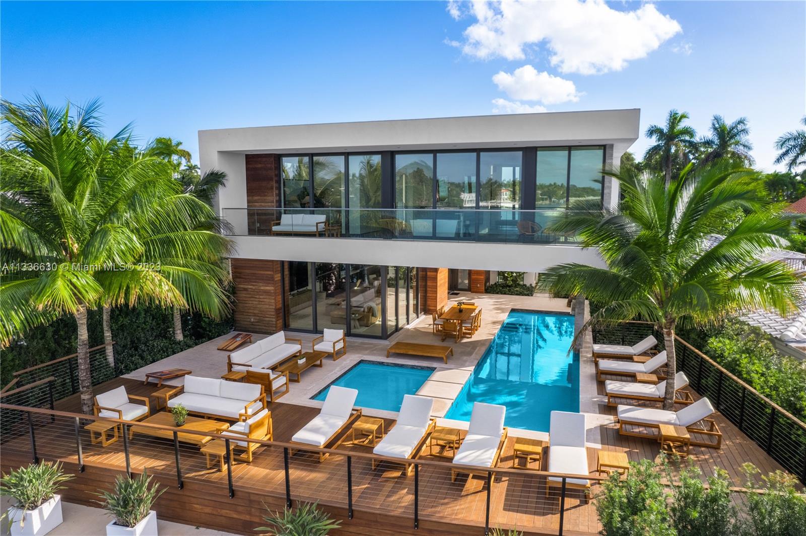 HIBISCUS ISLAND - Residential