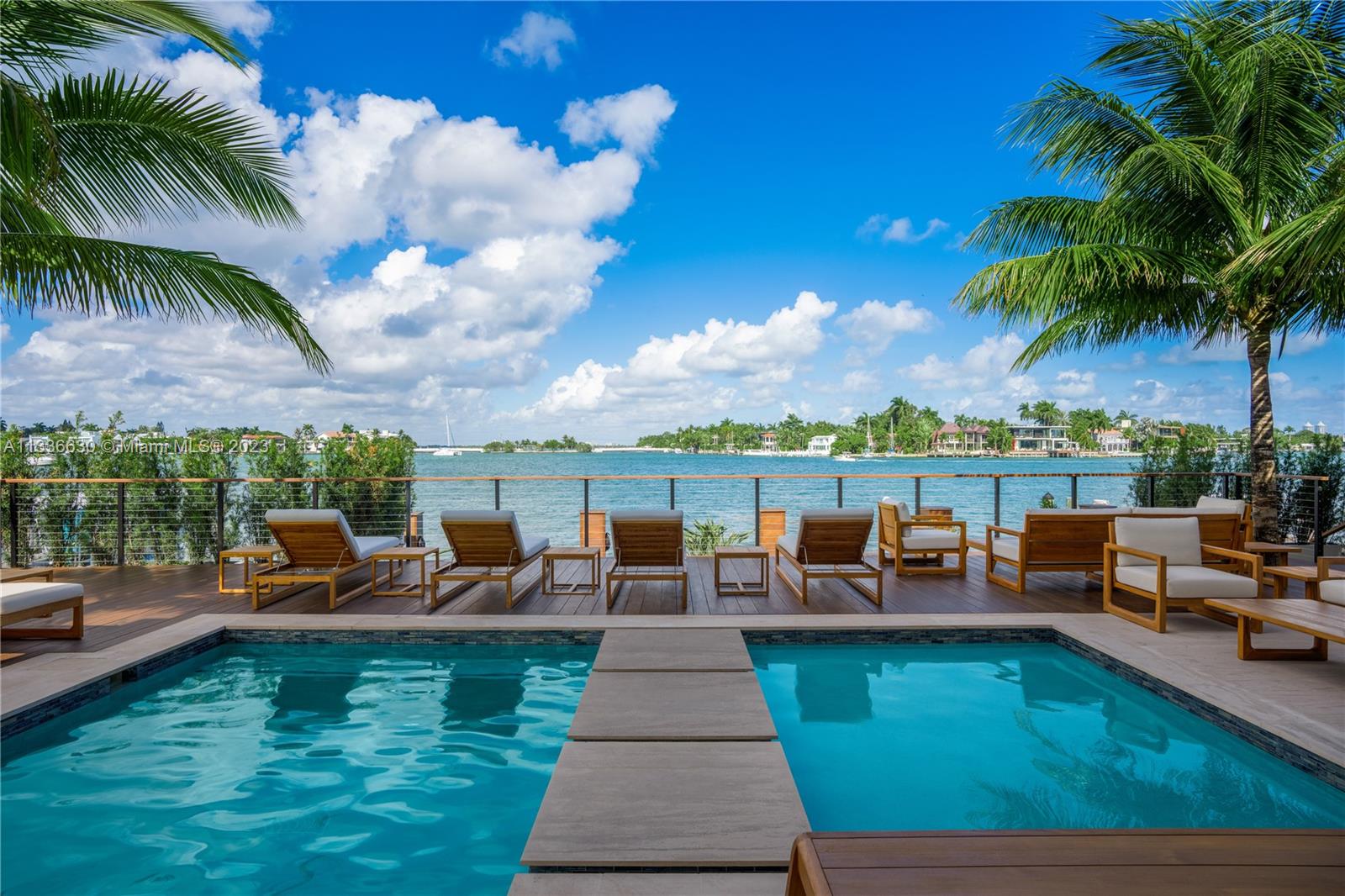 HIBISCUS ISLAND - Residential
