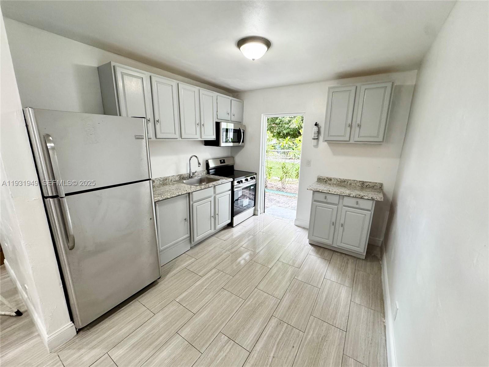 PROGRESSO - Residential Lease