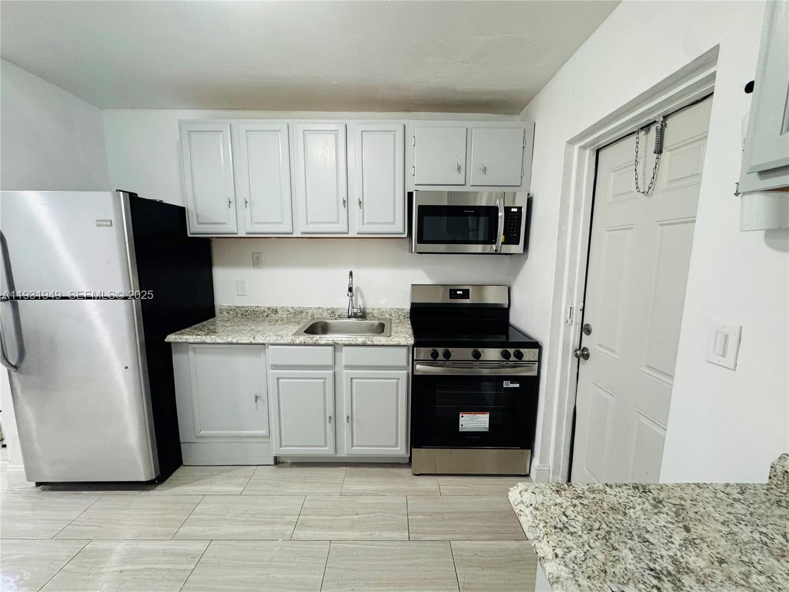 PROGRESSO - Residential Lease