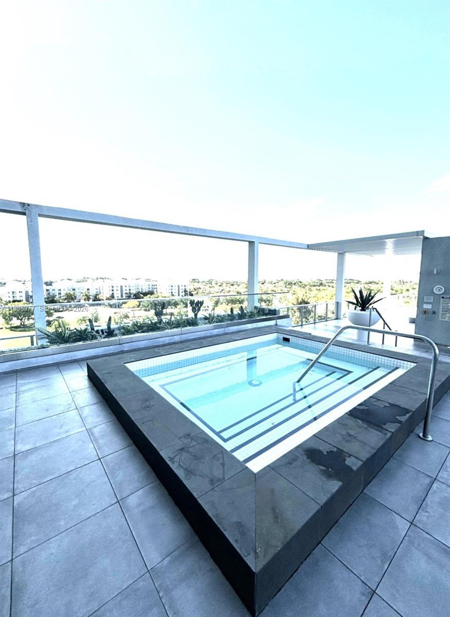 METROPICA NORTH TOWER ONE - Residential Lease