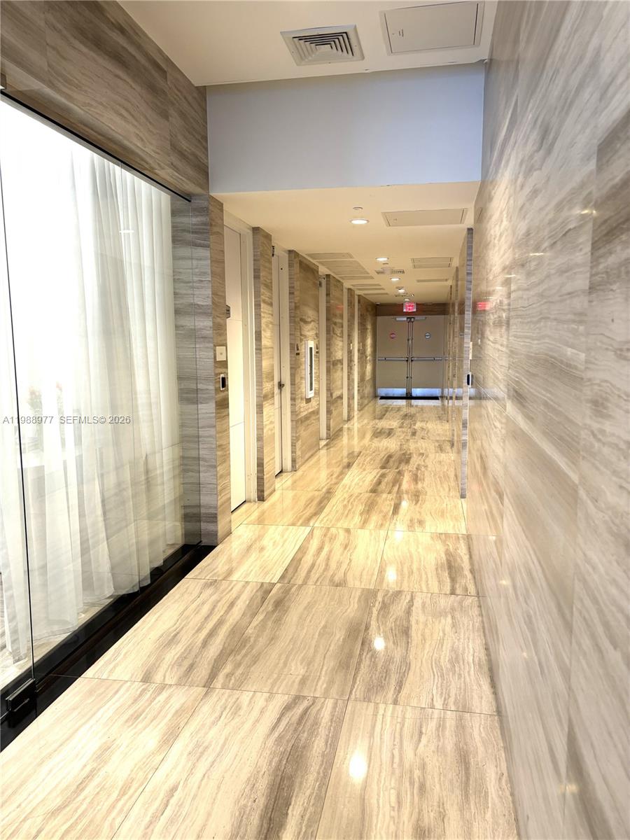 METROPICA NORTH TOWER ONE - Residential Lease