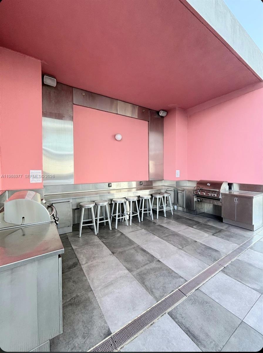 METROPICA NORTH TOWER ONE - Residential Lease