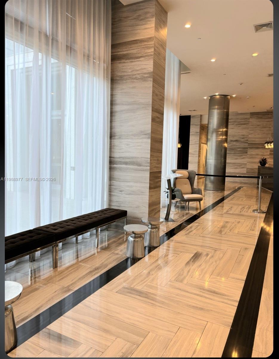 METROPICA NORTH TOWER ONE - Residential Lease