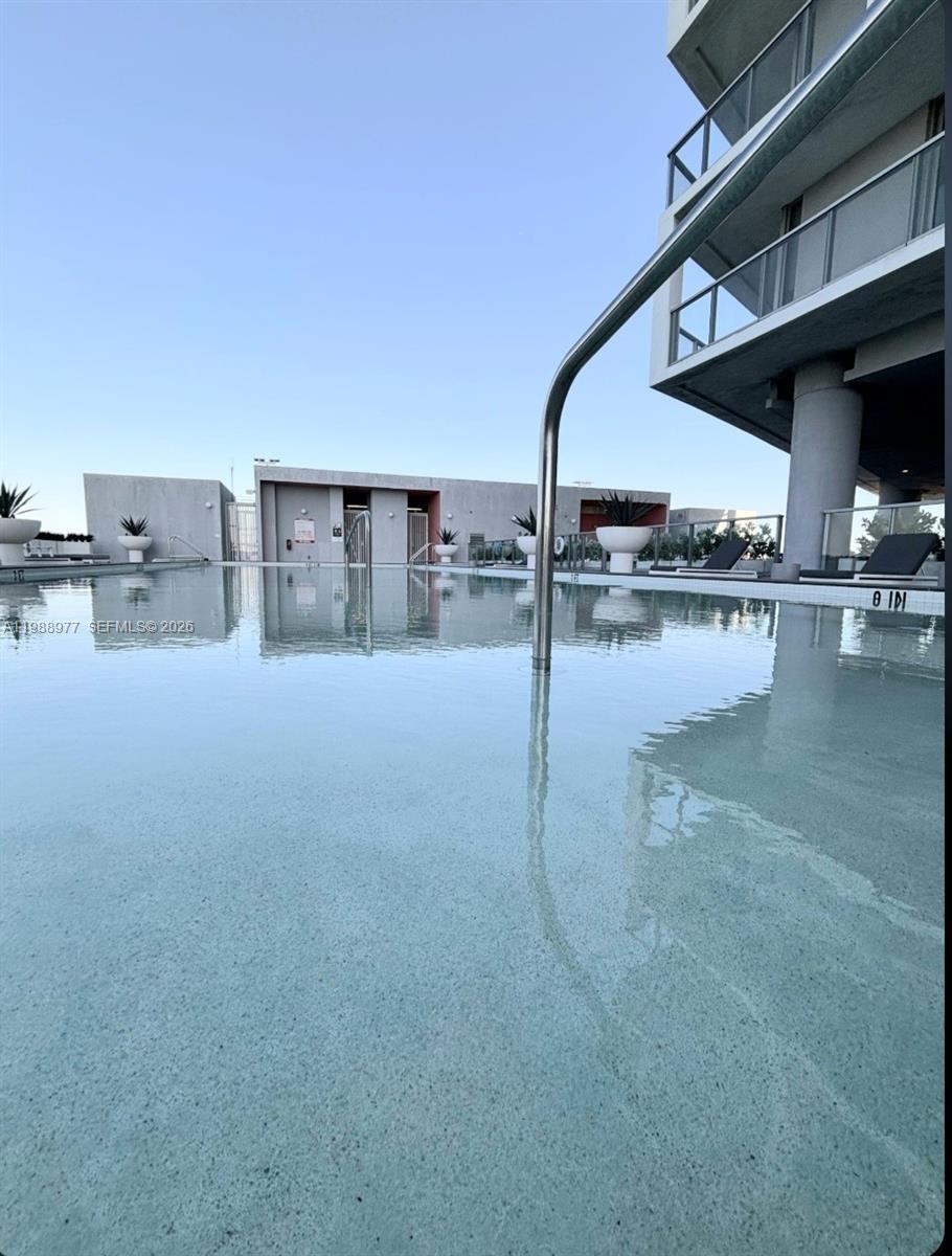 METROPICA NORTH TOWER ONE - Residential Lease