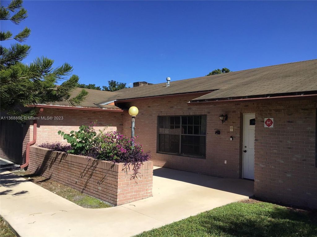 Photo of 5600 SW 185th Way, Southwest Ranches, FL 33332 (MLS # A11368805)