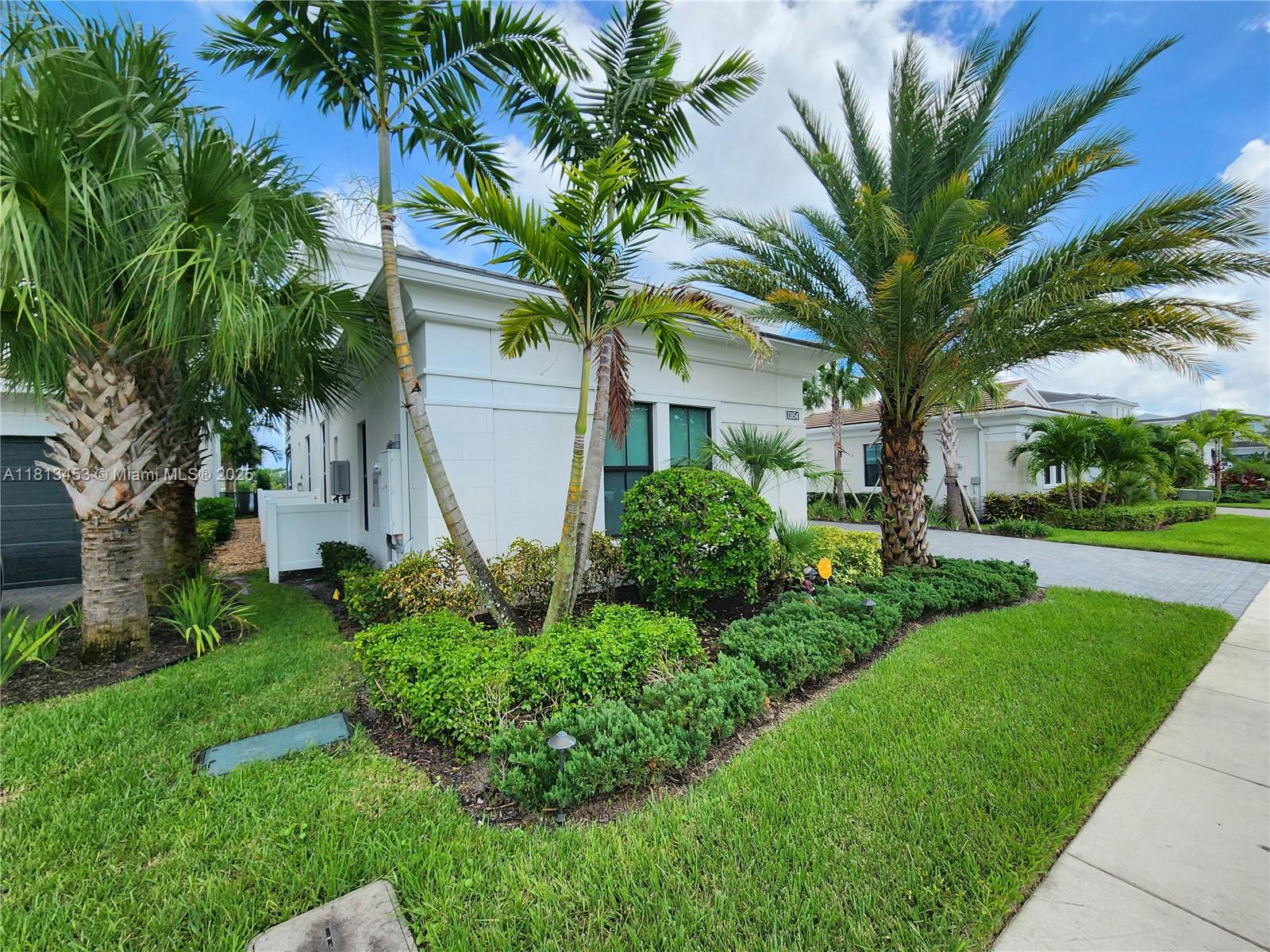 ARTISTRY - Residential