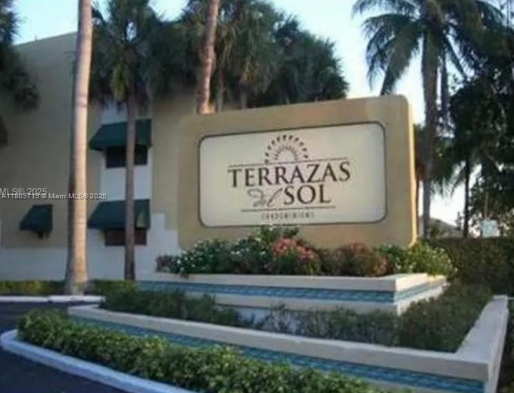 Rental Property at 2660 W 76th St 211, Hialeah, Miami-Dade County, Florida - Bedrooms: 2 
Bathrooms: 2  - $2,200 MO.