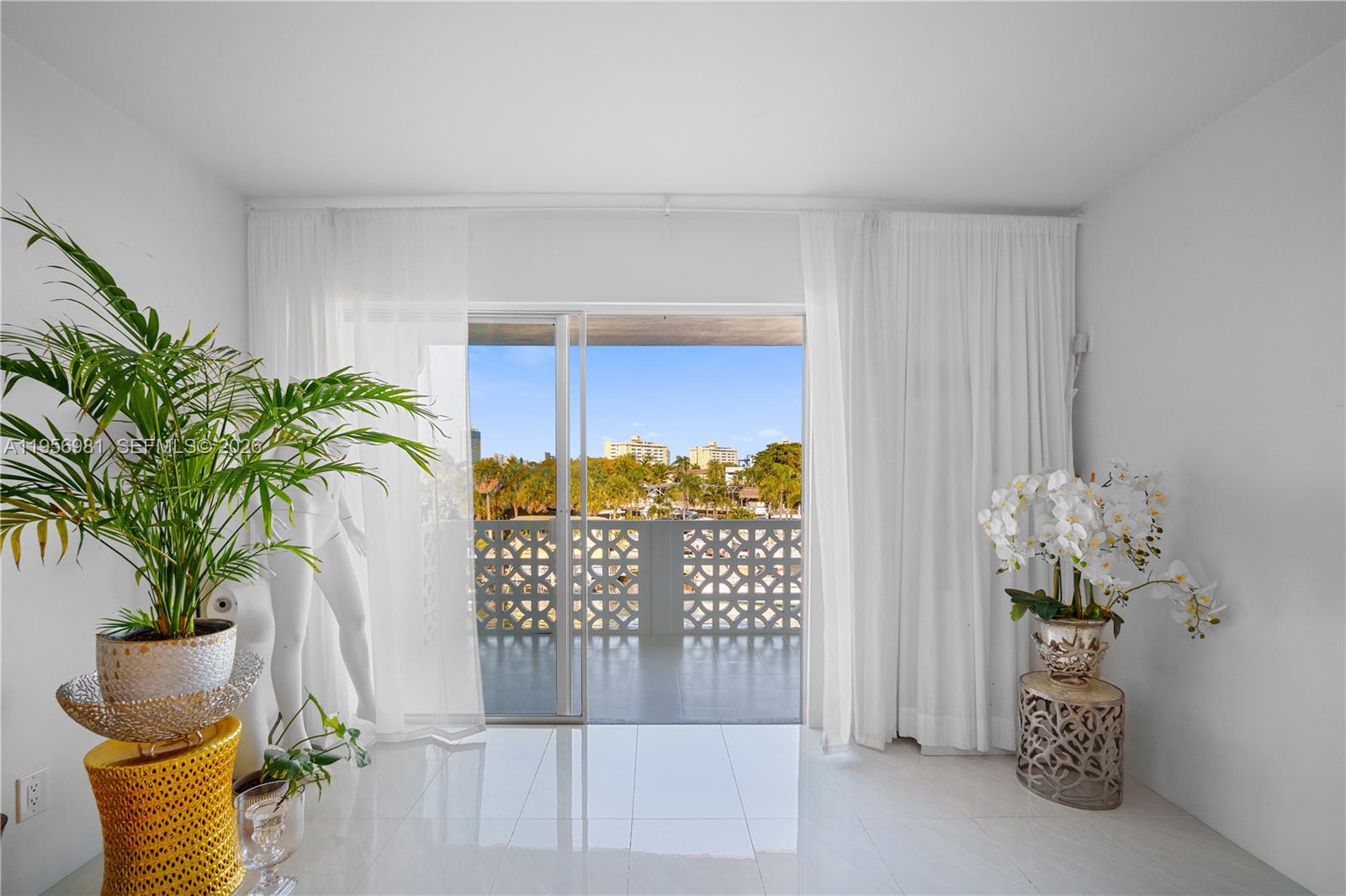 KEYSTONE ARMS CONDO - Residential