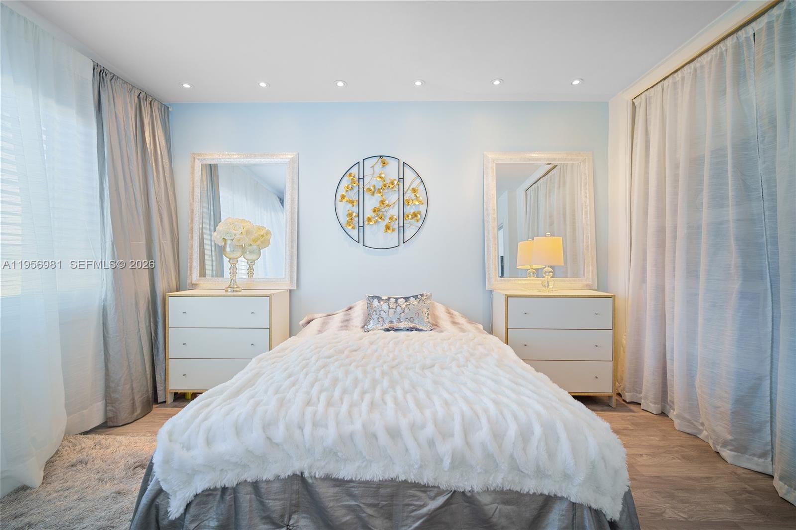 KEYSTONE ARMS CONDO - Residential