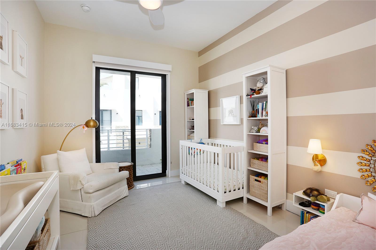 HIDEAWAY COVE CONDOMINIUM - Residential Lease