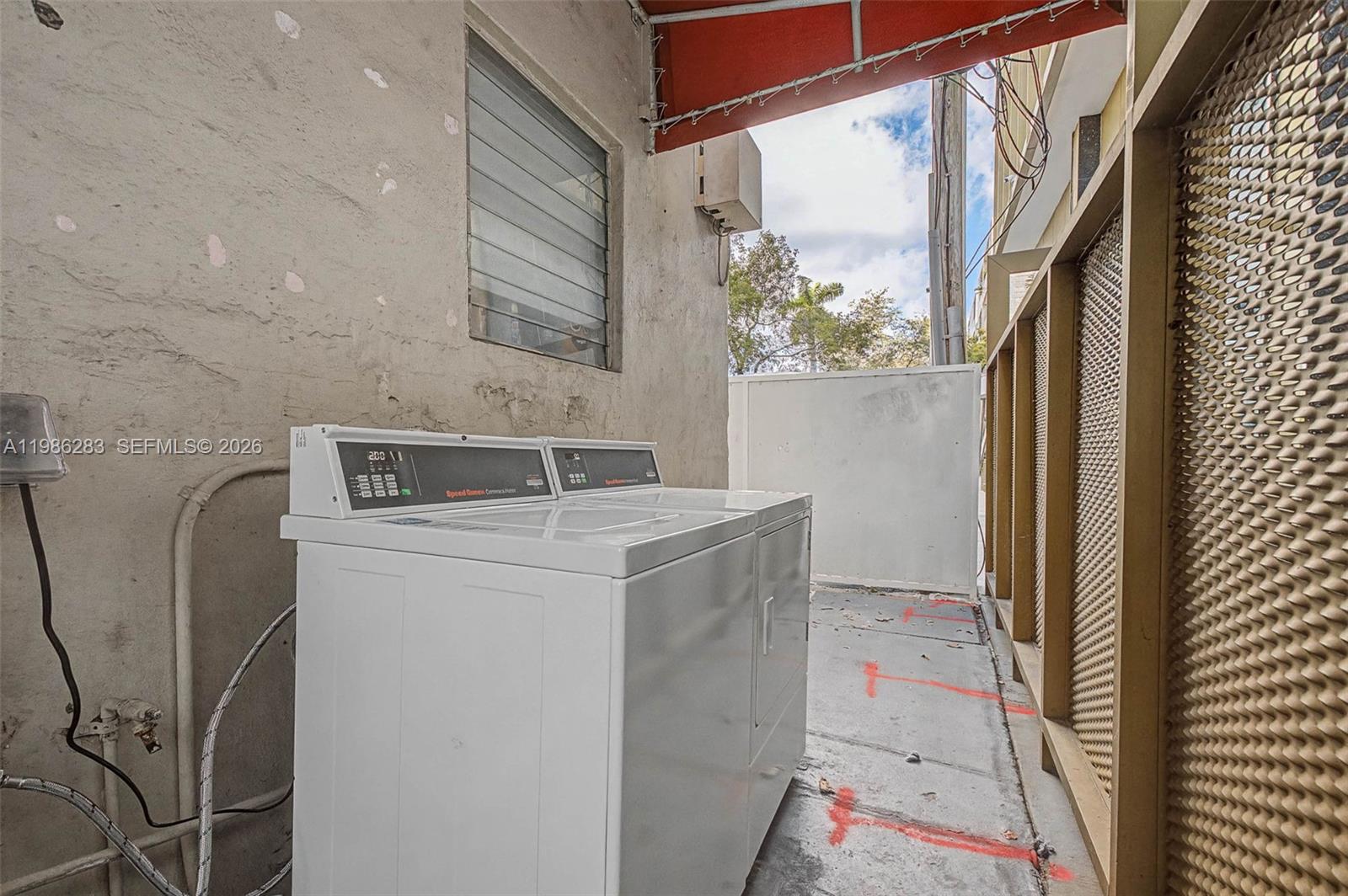 GOLF COURSE SUB AMD PL - Residential Lease