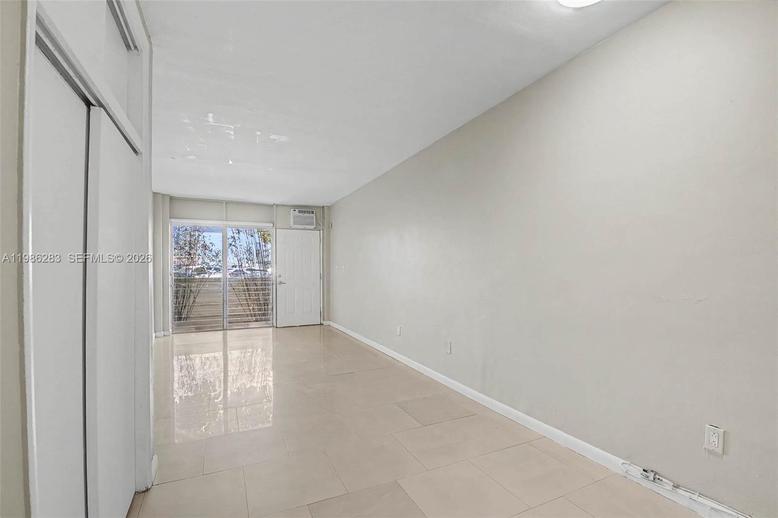 GOLF COURSE SUB AMD PL - Residential Lease