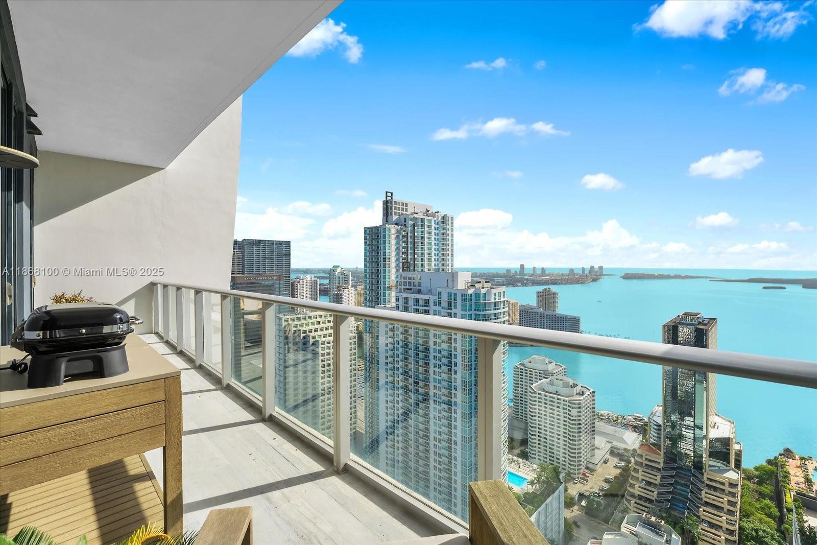 1010 Brickell Ave 4803