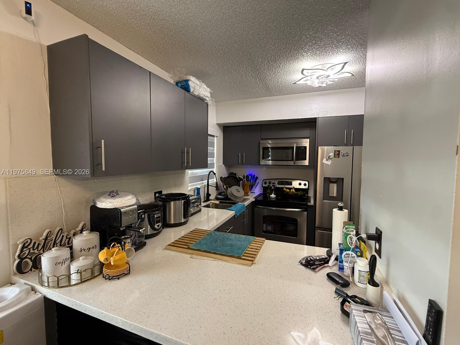 PASEO REAL CONDO - Residential