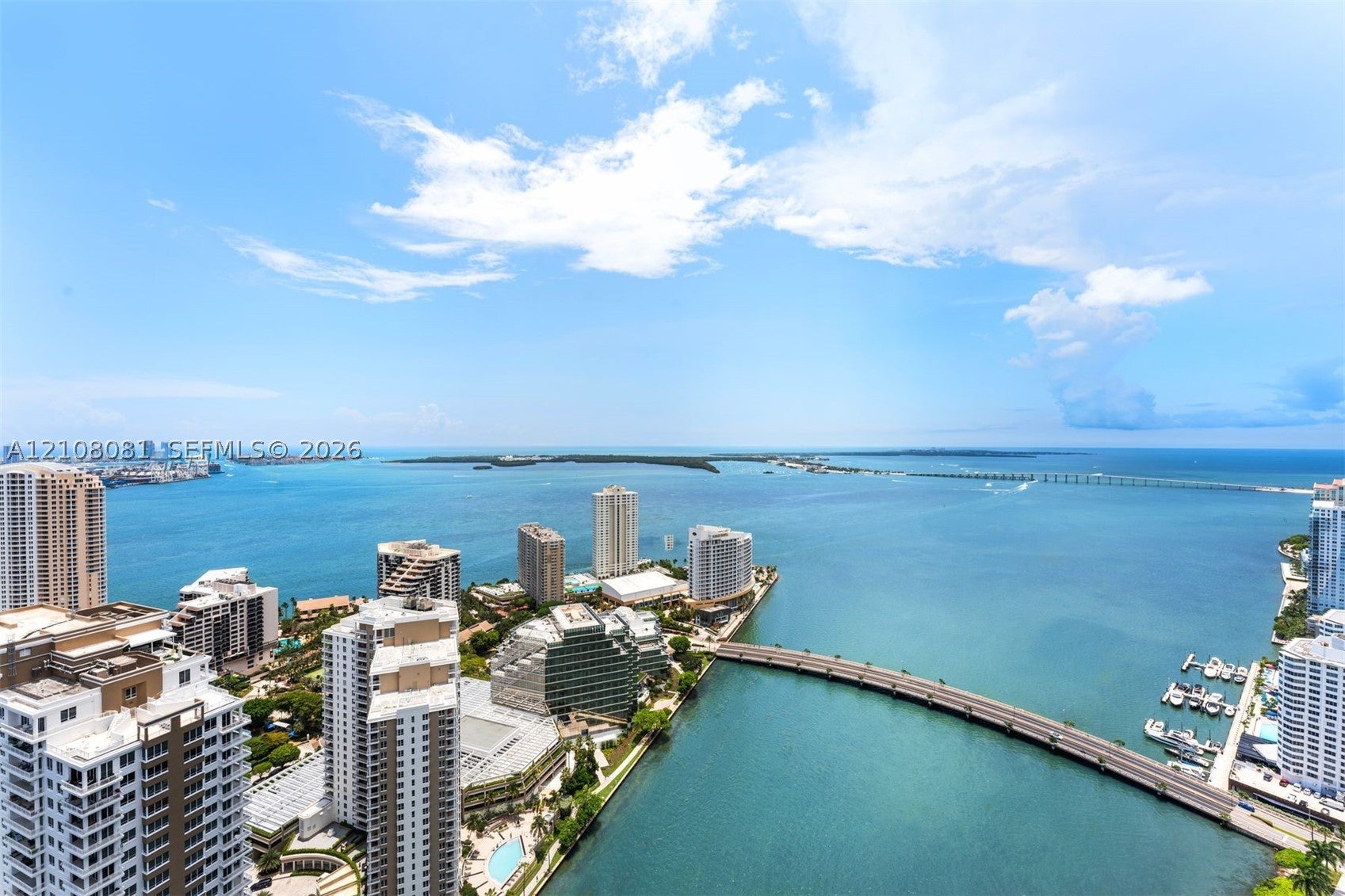 495 Brickell Ave 4502