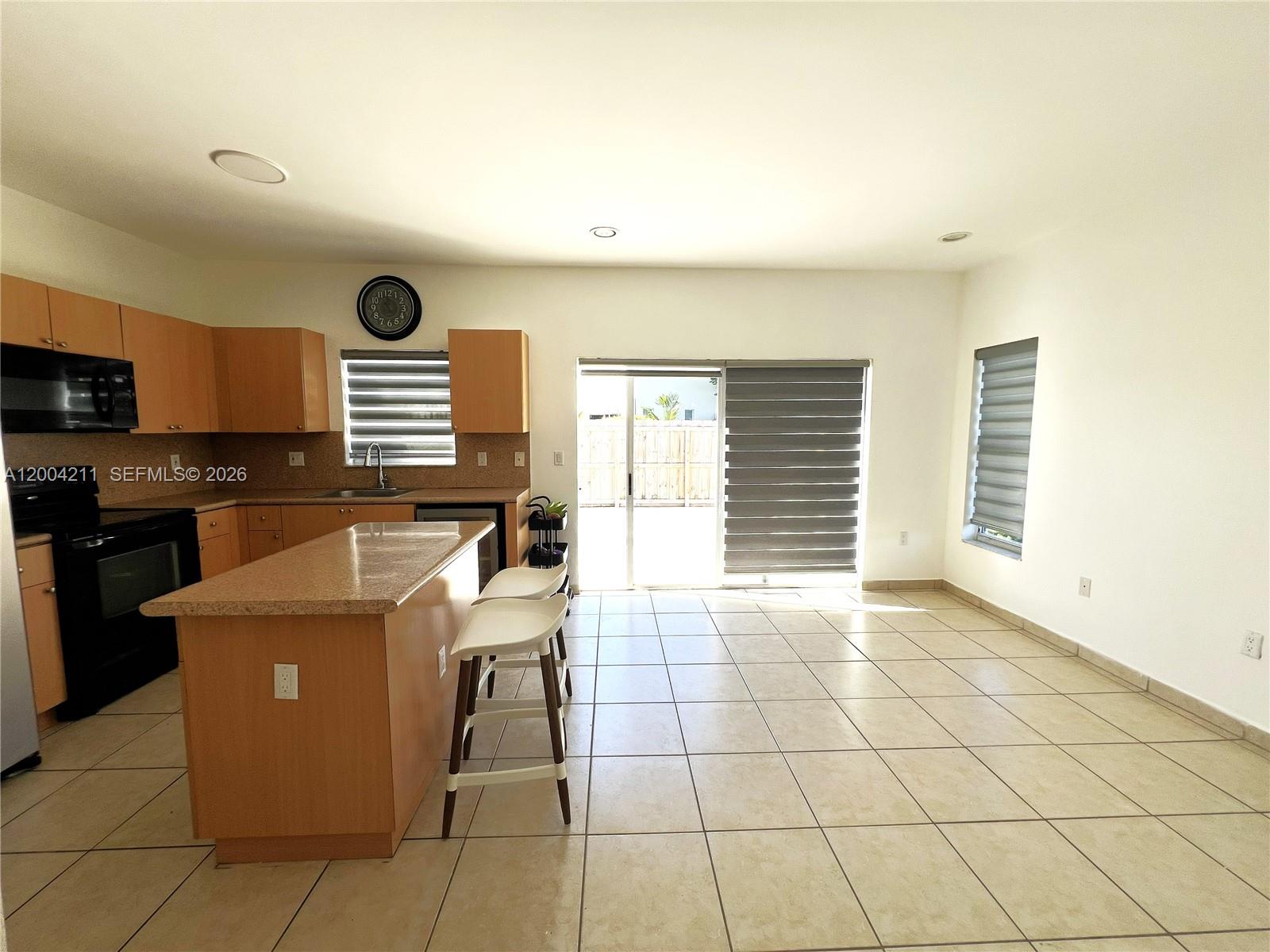 VENETIA GROVE - Residential