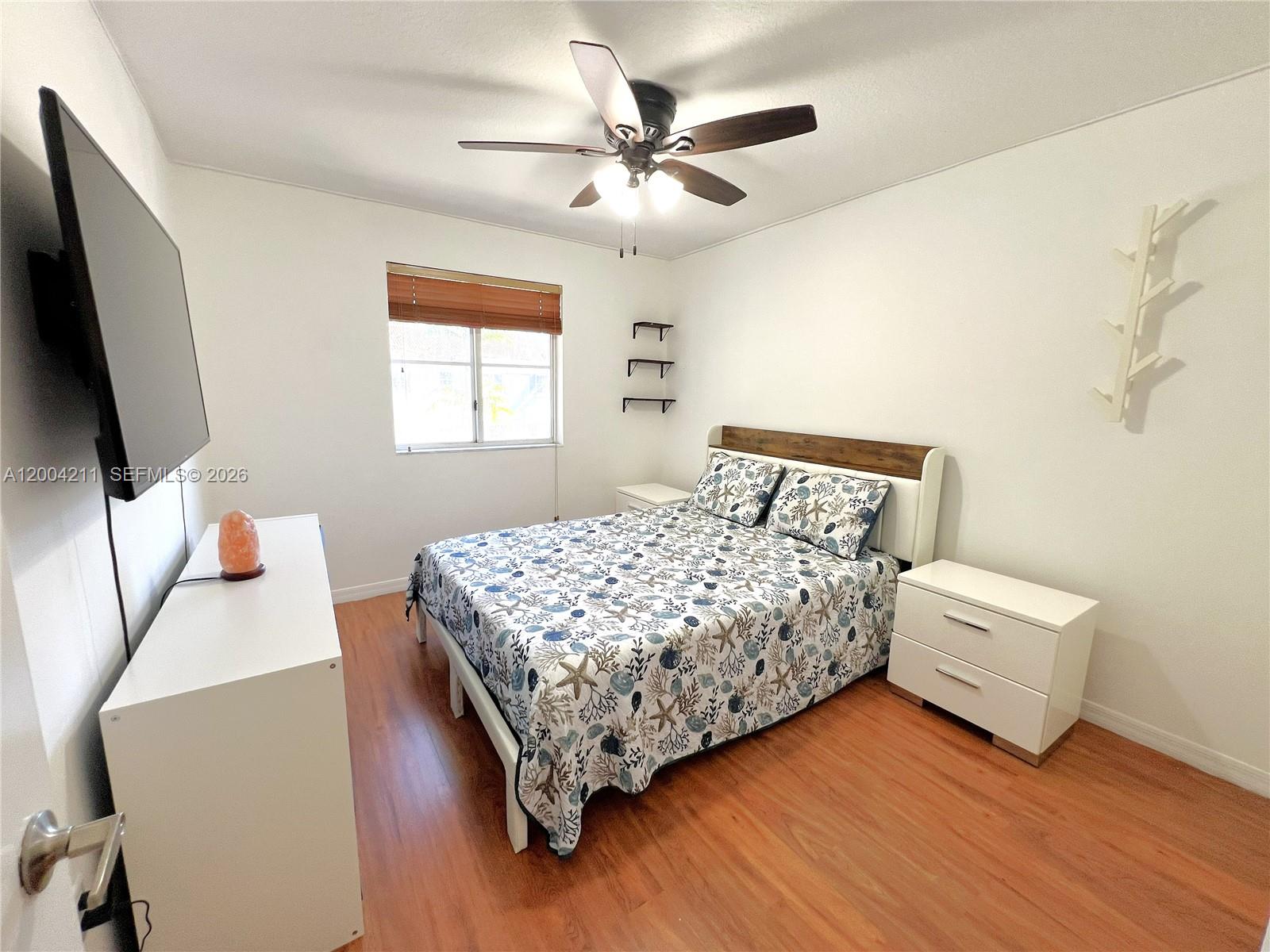 VENETIA GROVE - Residential