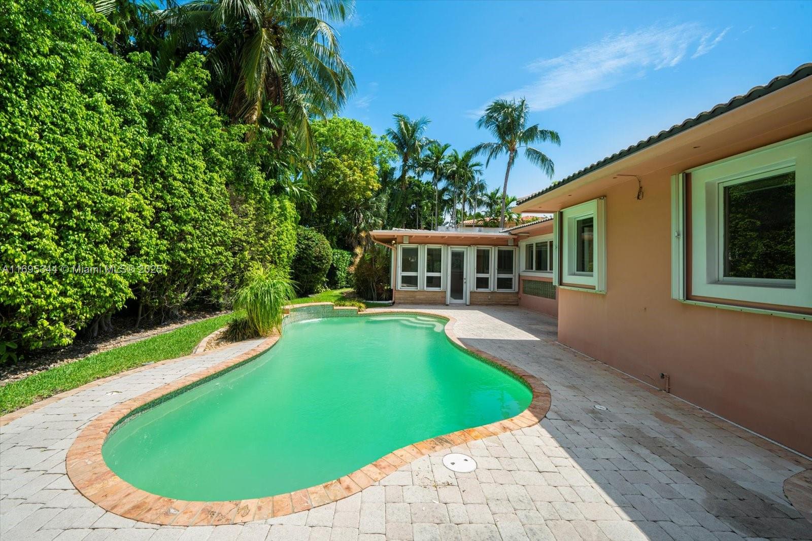 NAUTILUS EXTENSION 2ND - Residential