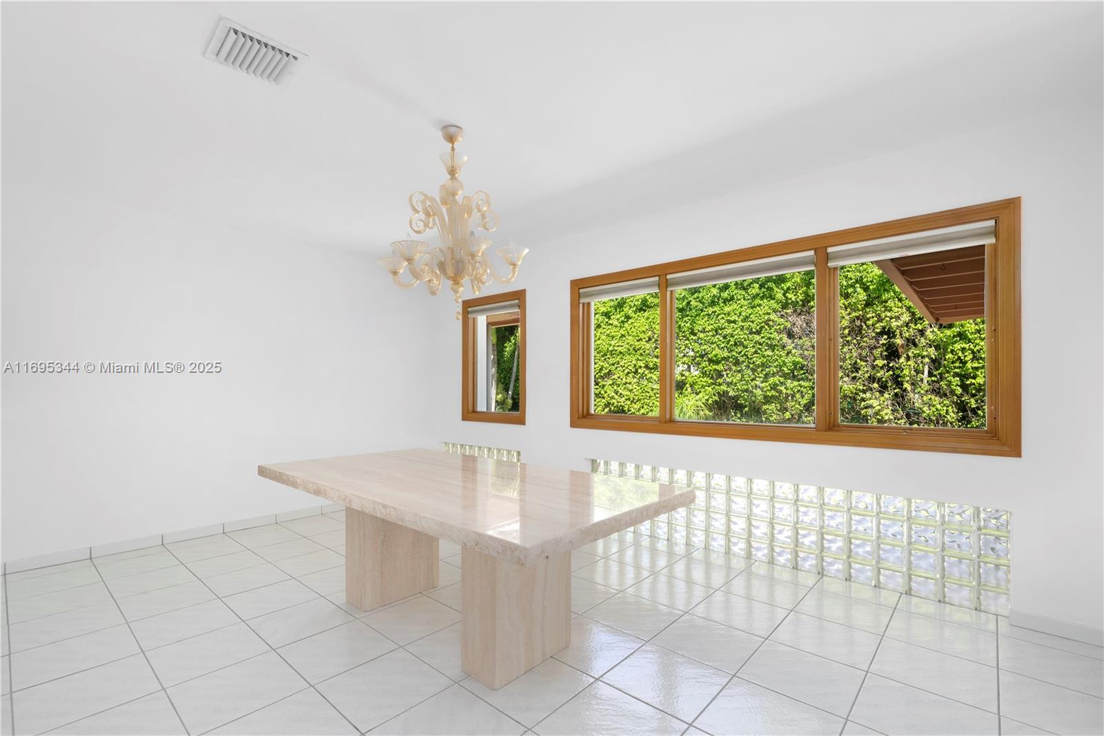 NAUTILUS EXTENSION 2ND - Residential