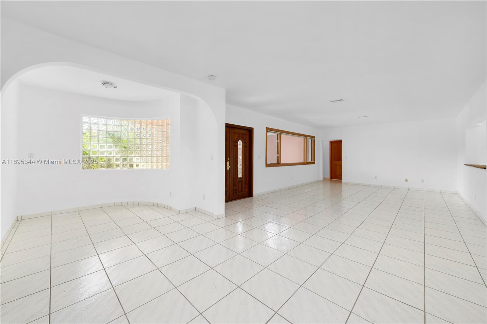 NAUTILUS EXTENSION 2ND - Residential