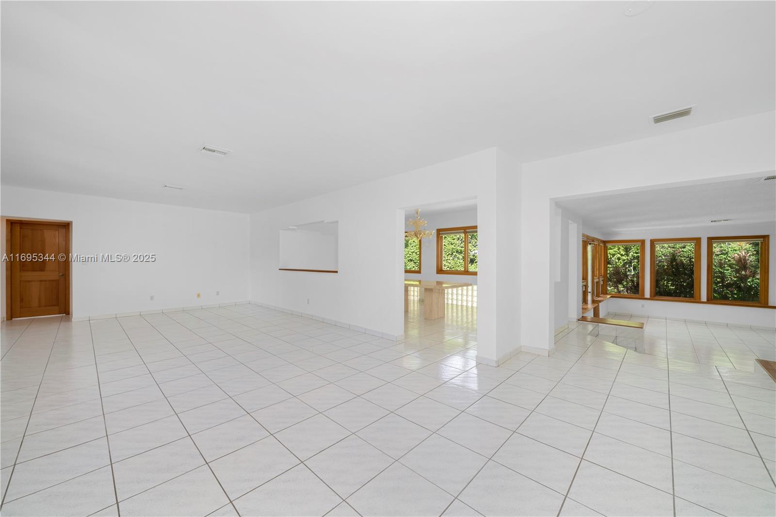 NAUTILUS EXTENSION 2ND - Residential