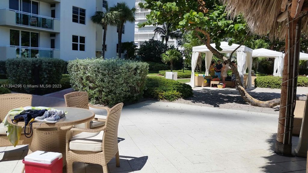 Photo of 3001 S Ocean Dr #729, Hollywood, FL 33019 (MLS # A11394296)
