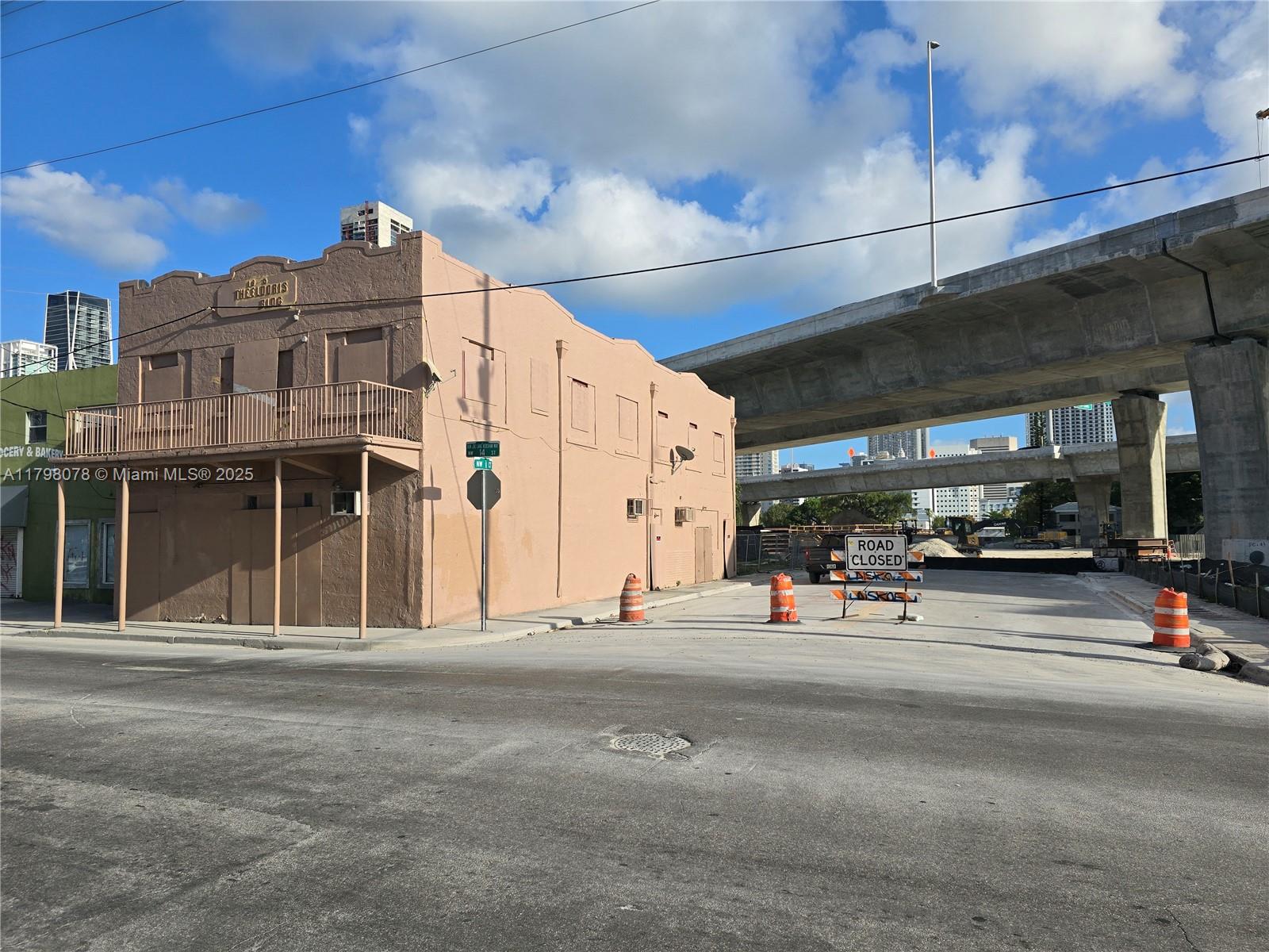 130 NW 14th St