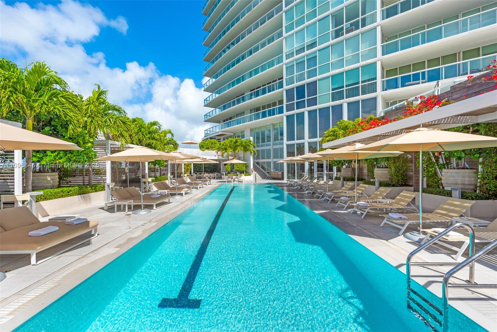 ICON SOUTH BEACH CONDO - Residential