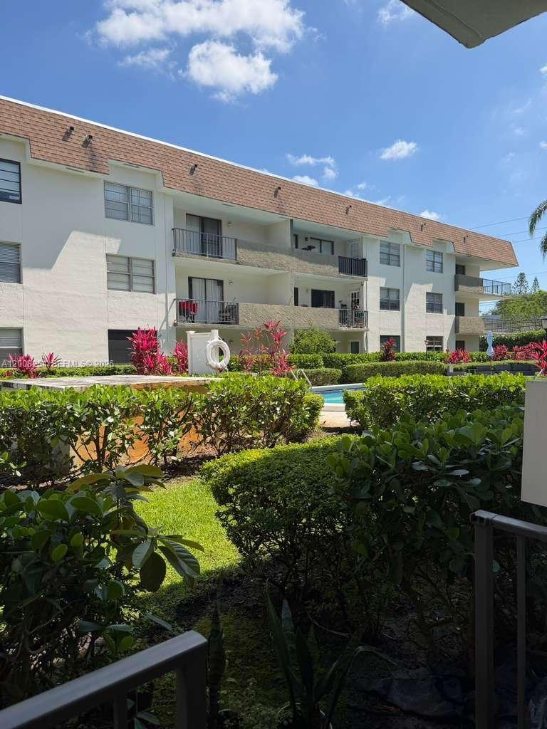 MIAMI SHORES CONDO - Residential