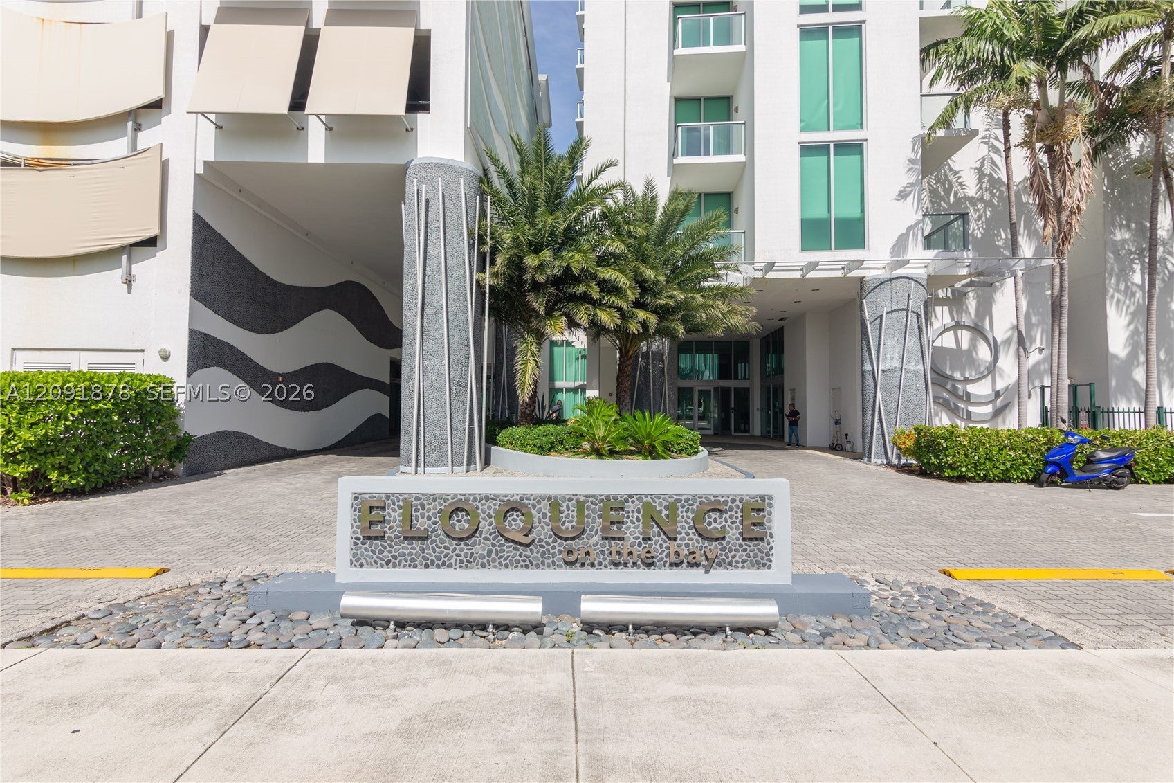 7928 East Dr 903