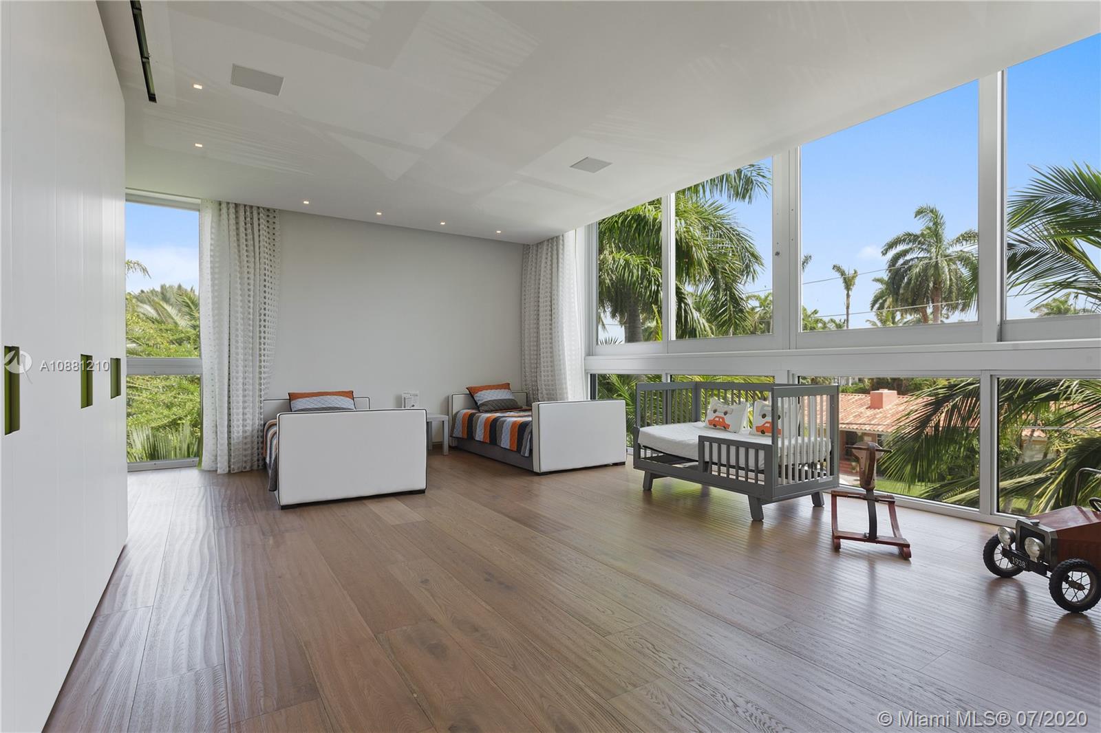 HIBISCUS ISLAND - Residential