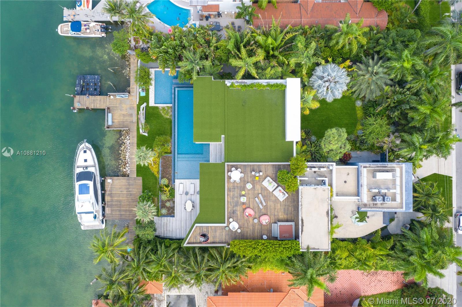 HIBISCUS ISLAND - Residential