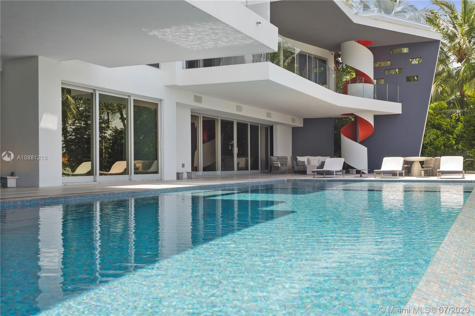 HIBISCUS ISLAND - Residential