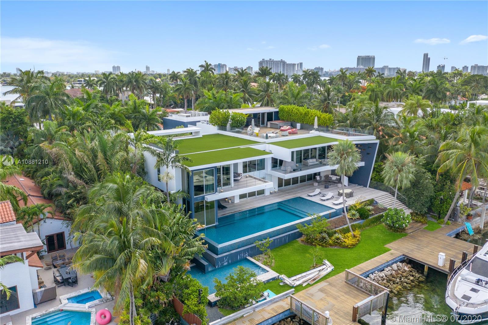 HIBISCUS ISLAND - Residential